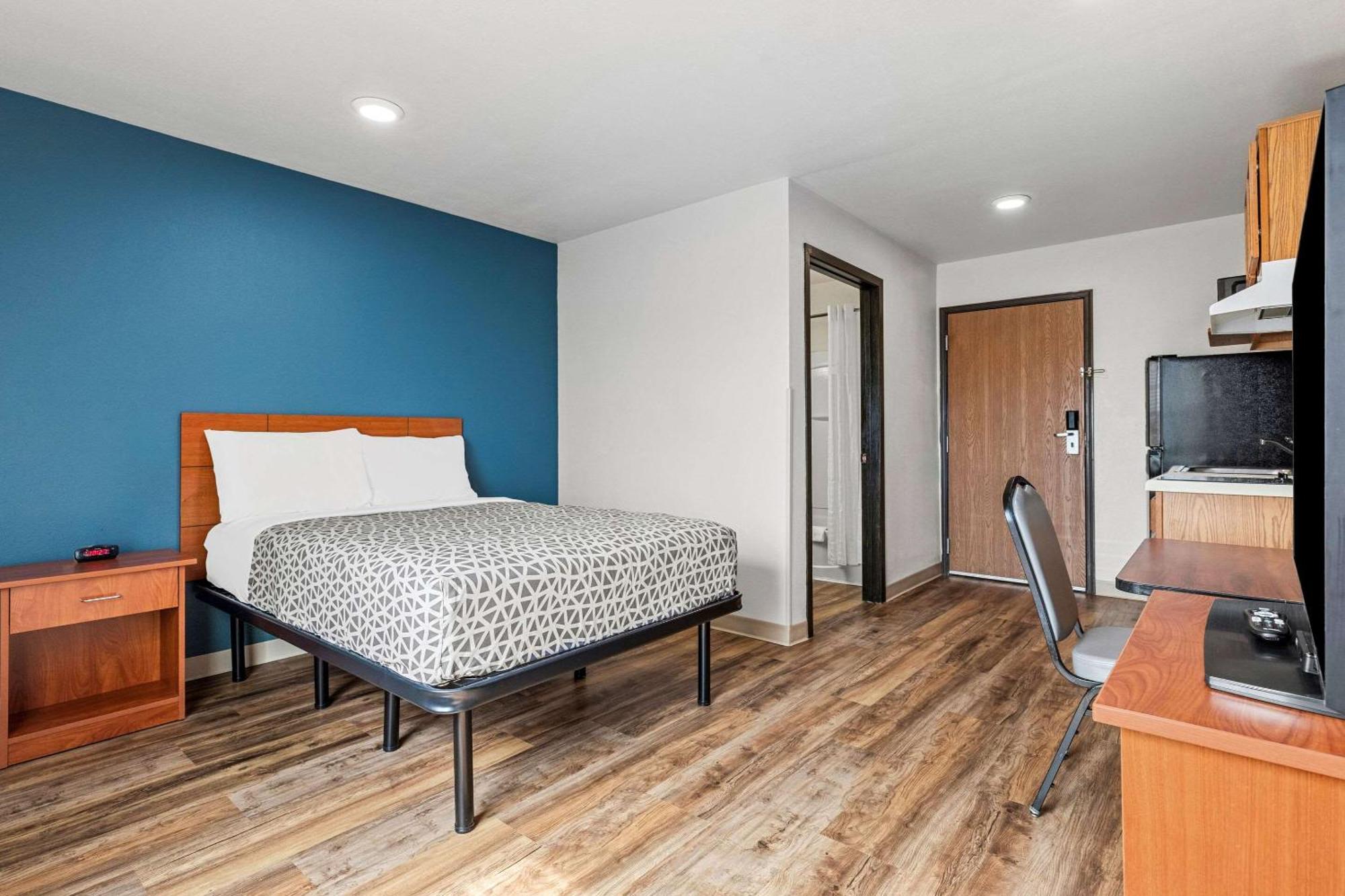 Woodspring Suites Tulsa Exterior foto