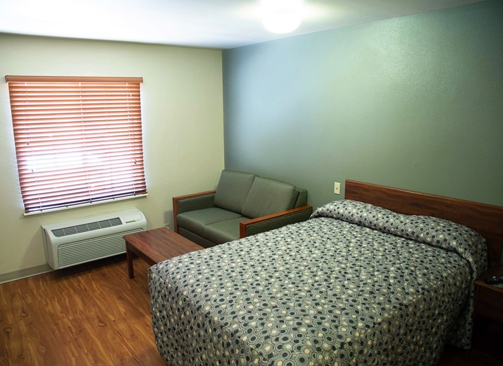 Woodspring Suites Tulsa Habitación foto