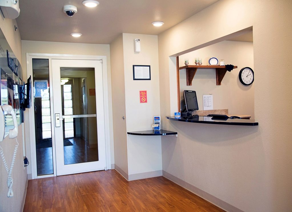 Woodspring Suites Tulsa Interior foto